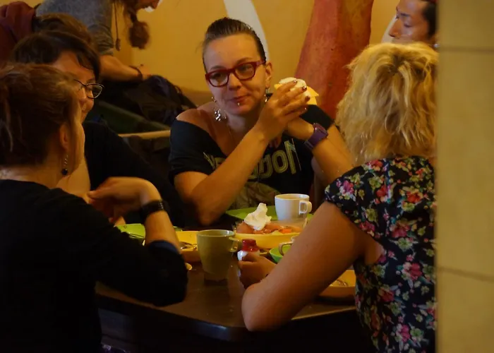 Mostel Hub And Vandrarhem